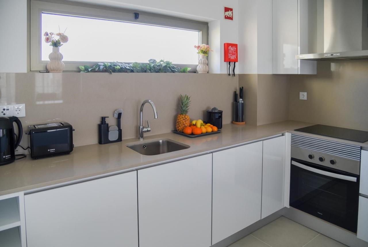 Luxury Oasis Sea View Apartment Portimão Exterior foto